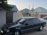 Mercedes-Benz E 230 1992 года за 850 000 тг. в Кызылорда – фото 2