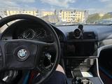 BMW 528 1996 года за 1 600 000 тг. в Астана – фото 2