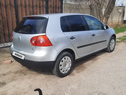 Volkswagen Golf 2004 года за 4 000 000 тг. в Тараз – фото 2