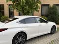 Lexus ES 250 2022 года за 23 500 000 тг. в Алматы – фото 4