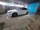 Toyota Camry 2016 года за 9 500 000 тг. в Уральск – фото 4