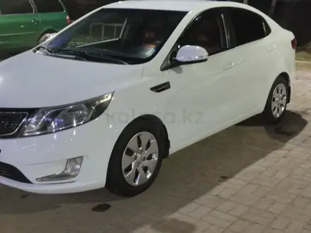 Kia Rio 2014 года за 4 950 000 тг. в Уральск – фото 2