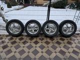 Диски с зимней резиной за 250 000 тг. в Алматы – фото 2