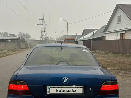 BMW 728 1997 года за 2 100 000 тг. в Алматы – фото 2