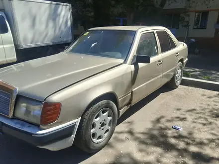 Mercedes-Benz E 230 1989 года за 795 000 тг. в Алматы – фото 2