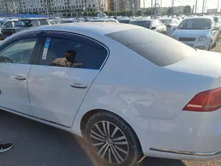 Volkswagen Passat, 2012