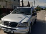 Mercedes-Benz ML 320 2000 года за 2 000 000 тг. в Алматы – фото 5