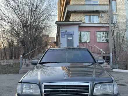 Mercedes-Benz C 200 1995 года за 2 500 000 тг. в Караганда – фото 7