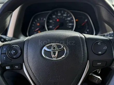 Toyota RAV4 2015 года за 10 200 000 тг. в Алматы – фото 5