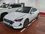 Hyundai Sonata 2023 года за 15 990 000 тг. в Астана