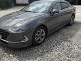 Hyundai Sonata 2020 года за 9 570 880 тг. в Шымкент – фото 4