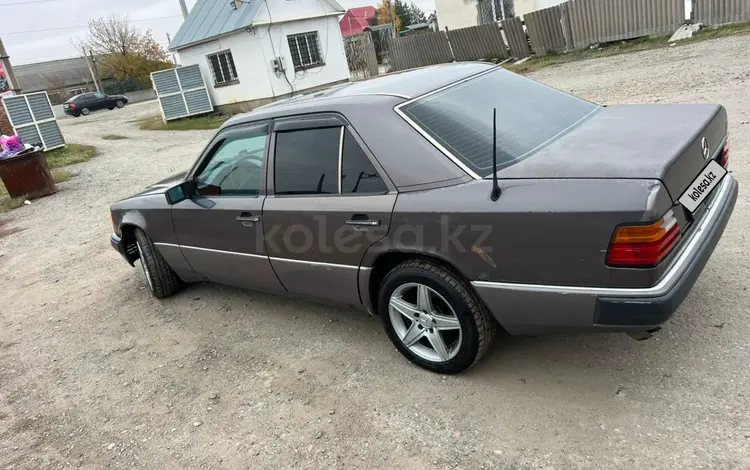 Mercedes-Benz E 260 1991 года за 1 200 000 тг. в Костанай
