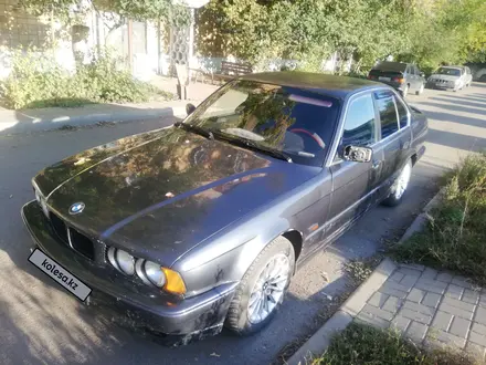 BMW 520 1995 года за 1 650 000 тг. в Караганда