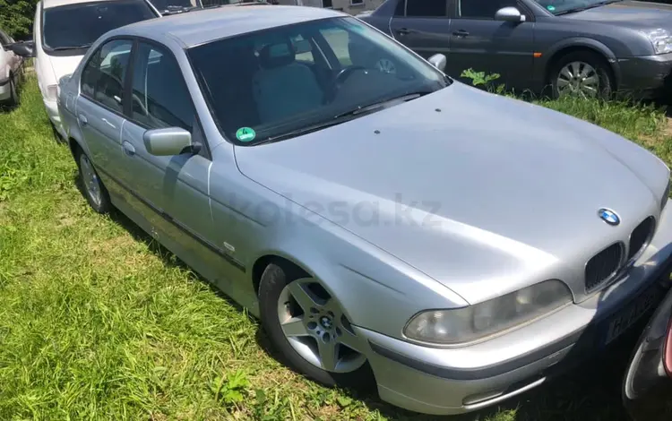 BMW 520 2002 года за 10 001 тг. в Актобе