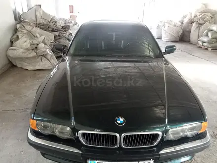 BMW 330 1998 года за 3 800 000 тг. в Жаркент