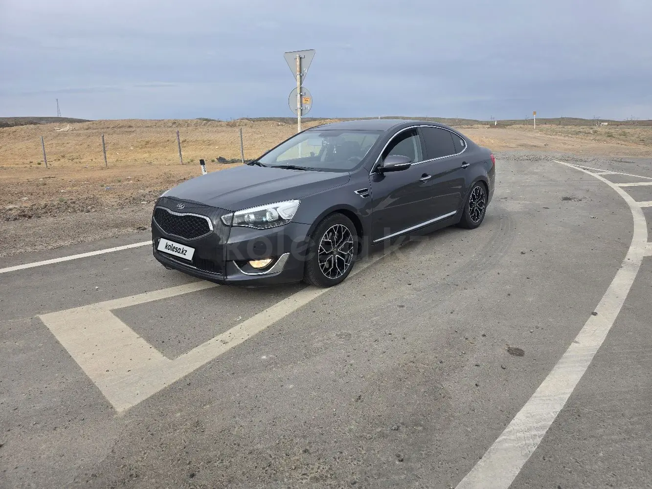Kia K7, 2013