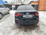 Hyundai Solaris 2018 года за 7 000 000 тг. в Щучинск – фото 3