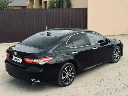 Toyota Camry 2019 года за 9 000 000 тг. в Атырау – фото 9