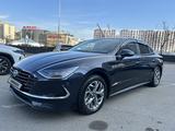 Hyundai Sonata 2022 годаүшін11 800 000 тг. в Алматы – фото 3