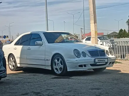 Mercedes-Benz E 320 2001 года за 5 000 000 тг. в Алматы