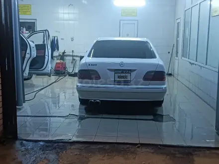 Mercedes-Benz E 320 2001 года за 5 000 000 тг. в Алматы – фото 5