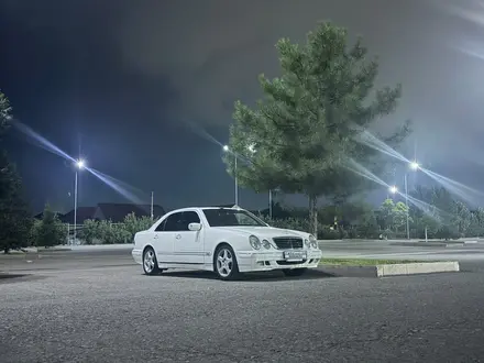 Mercedes-Benz E 320 2001 года за 5 000 000 тг. в Алматы – фото 9