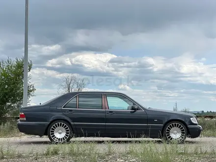 Диск от maybach 222 за 450 000 тг. в Алматы – фото 2