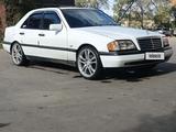 Mercedes-Benz C 200 1995 годаfor2 550 000 тг. в Павлодар