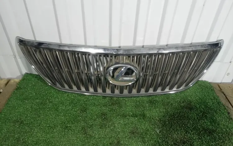 Решетка радиатора на Lexus RX330 за 25 000 тг. в Алматы