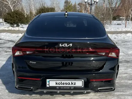 Kia K5 2022 года за 13 500 000 тг. в Астана – фото 6