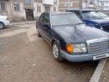 Mercedes-Benz E 200 1992 года за 850 000 тг. в Павлодар – фото 2