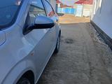 Chevrolet Aveo 2014 года за 2 000 000 тг. в Атырау – фото 3