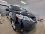 Toyota Sienna 2015 года за 13 500 000 тг. в Атырау – фото 2