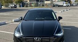 Hyundai Sonata 2020 года за 9 600 000 тг. в Алматы – фото 2