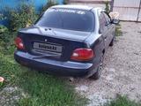 Hyundai Accent 1995 годаfor750 000 тг. в Усть-Каменогорск – фото 5