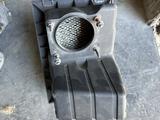 Корпус воздушного фильтра на Мазда Трибьют 3.0 литра за 14 000 тг. в Караганда – фото 3