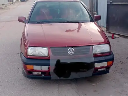 Volkswagen Vento 1993 года за 1 000 000 тг. в Жезказган