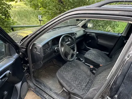 Volkswagen Golf 1994 года за 450 000 тг. в Уральск – фото 4