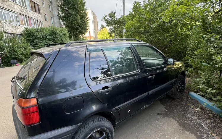 Volkswagen Golf 1994 годаүшін450 000 тг. в Уральск