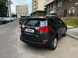 Toyota RAV4 2014 годаүшін8 800 000 тг. в Астана – фото 2