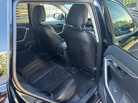 Toyota RAV4 Prestige 2021 года за 11 650 000 тг. в Астана – фото 7