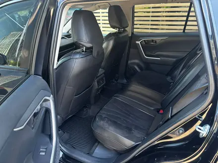 Toyota RAV4 Prestige 2021 года за 11 650 000 тг. в Астана – фото 11