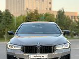 BMW 530 2022 года за 31 000 000 тг. в Алматы – фото 3