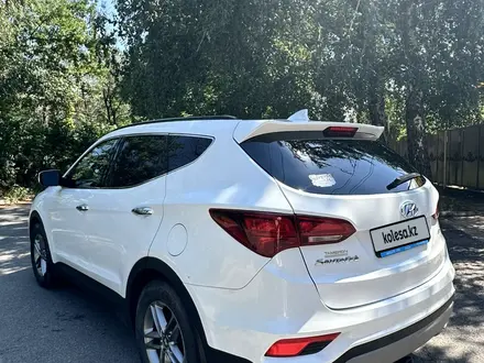 Hyundai Santa Fe 2018 года за 11 500 000 тг. в Алматы – фото 7