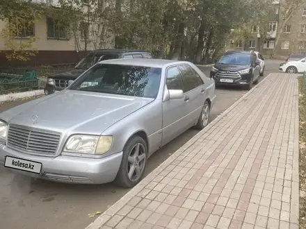 Mercedes-Benz S 320 1995 года за 2 500 000 тг. в Астана – фото 2