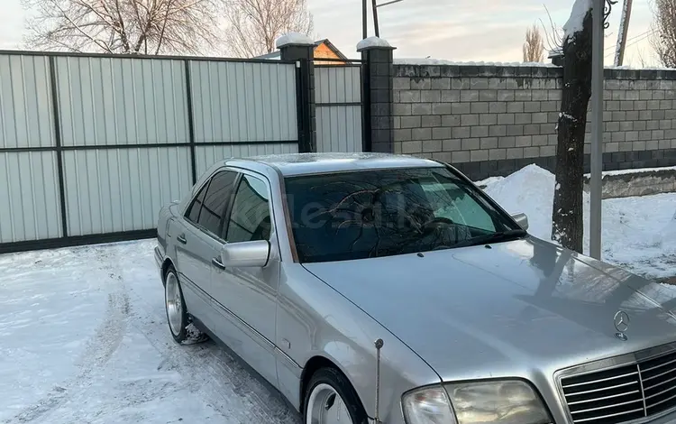 Mercedes-Benz C 220 1995 годаfor3 400 000 тг. в Алматы