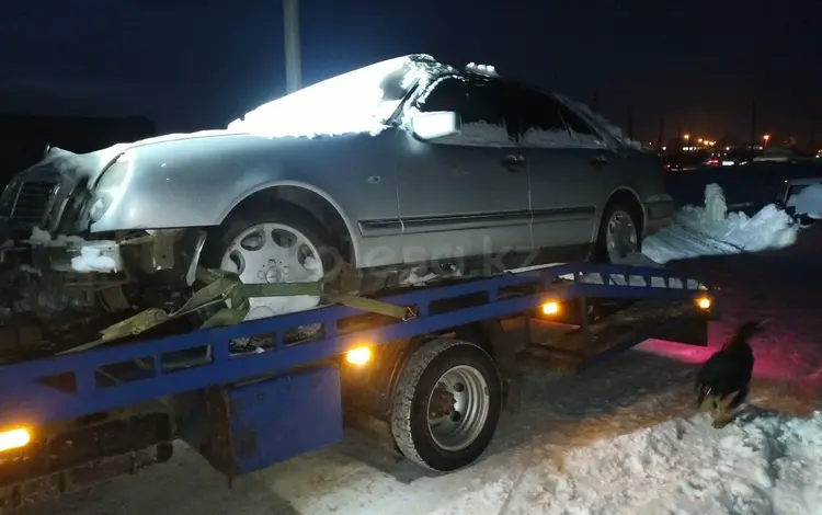 Mercedes-Benz E 230 1998 года за 250 000 тг. в Петропавловск