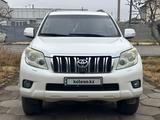 Toyota Land Cruiser Prado 2010 года за 13 500 000 тг. в Тараз