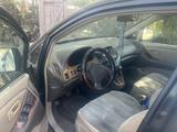 Lexus RX 300 1998 годаүшін2 700 000 тг. в Алматы