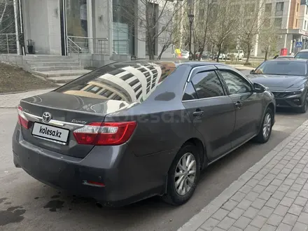Toyota Camry 2013 года за 5 500 000 тг. в Астана
